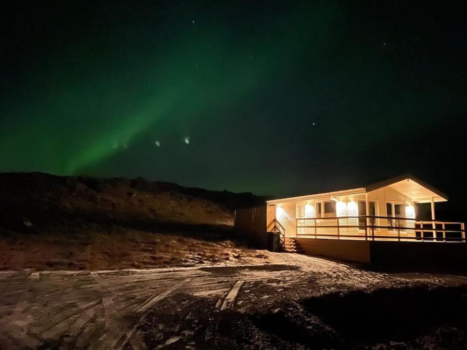 Eyvik Cottages - Private Hot Tub! Selfoss Exterior foto